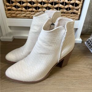 Women’s cream ankle heel boots